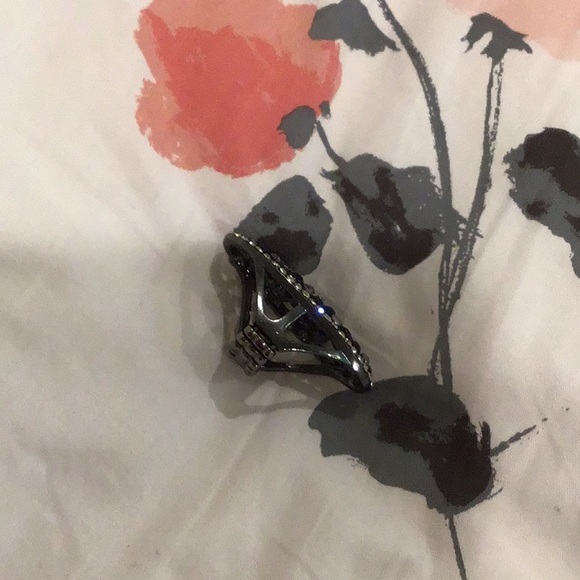 Statement ring - Picture 2 of 2